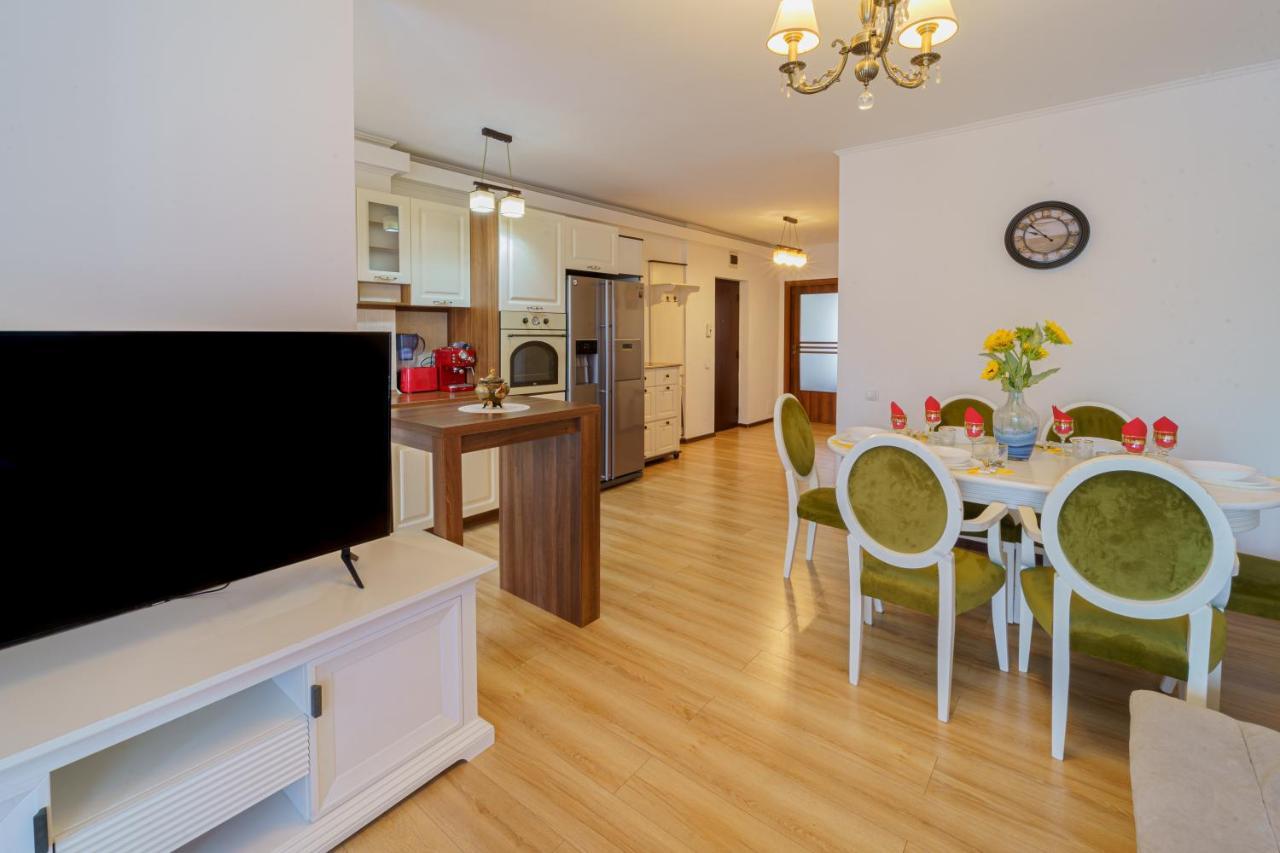 5* Mansion In City Center كلوج-نابوكا المظهر الخارجي الصورة